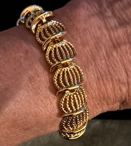 Vtg Unbranded 7-1/2" Gold Tone Bracelet - Picture 1 of 5