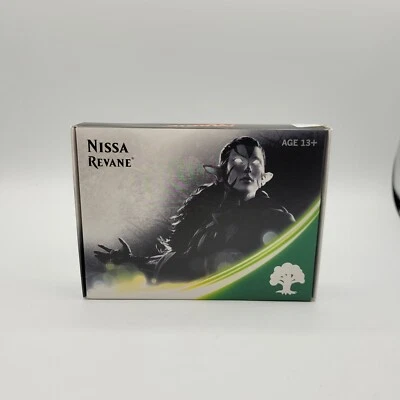 Magic The Gathering Magic Origins Prerelease Kit - Nissa Revane Magic Origins - Image 1 of 2