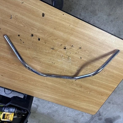 Yamaha V Star 1100 2005 OEM stock manillar recto Foto 1 de 4