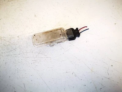 Volkswagen Golf 1999 Interior lighting 4b0947415, Genuine #2484795-09 - Imagem 1 de 4