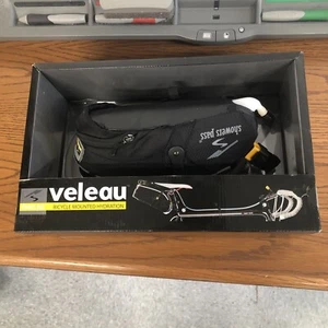 NEW Showers Pass VELEAU 42 BICYCLE Mounted Hydration System Saddle Storage H20 - Picture 1 of 7