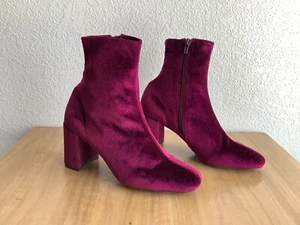NEW Jeffrey Campbell  Ankle Velvet Boots Sz 7 color Purple Block Heel Bohemian  - Picture 1 of 5