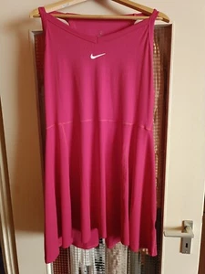 Sehr Schöne Damen Sportkleid, Neu! - Bild 1 von 4