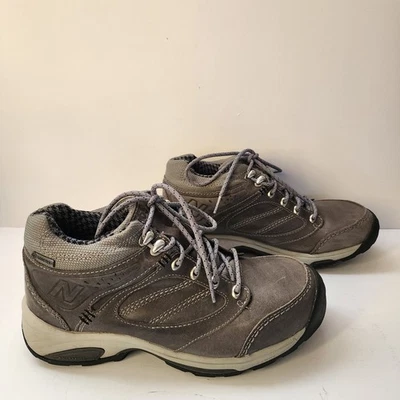 New Balance 1569 Zapatos Mujer Talla 9.5 D Gris Gore-Tex Botas de Senderismo WW1569GR Foto 1 de 4