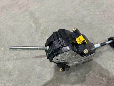 Genuine PORSCHE CAYENNE (92A) Schaltkulisse Schaltmechanismus 7P5713025AN OEM - Image 1 of 4