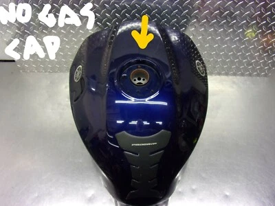 B37    C YAMAHA FJR 1300 2007  OEM  FUEL GAS TANK & NO GAS CAP Foto 1 de 4