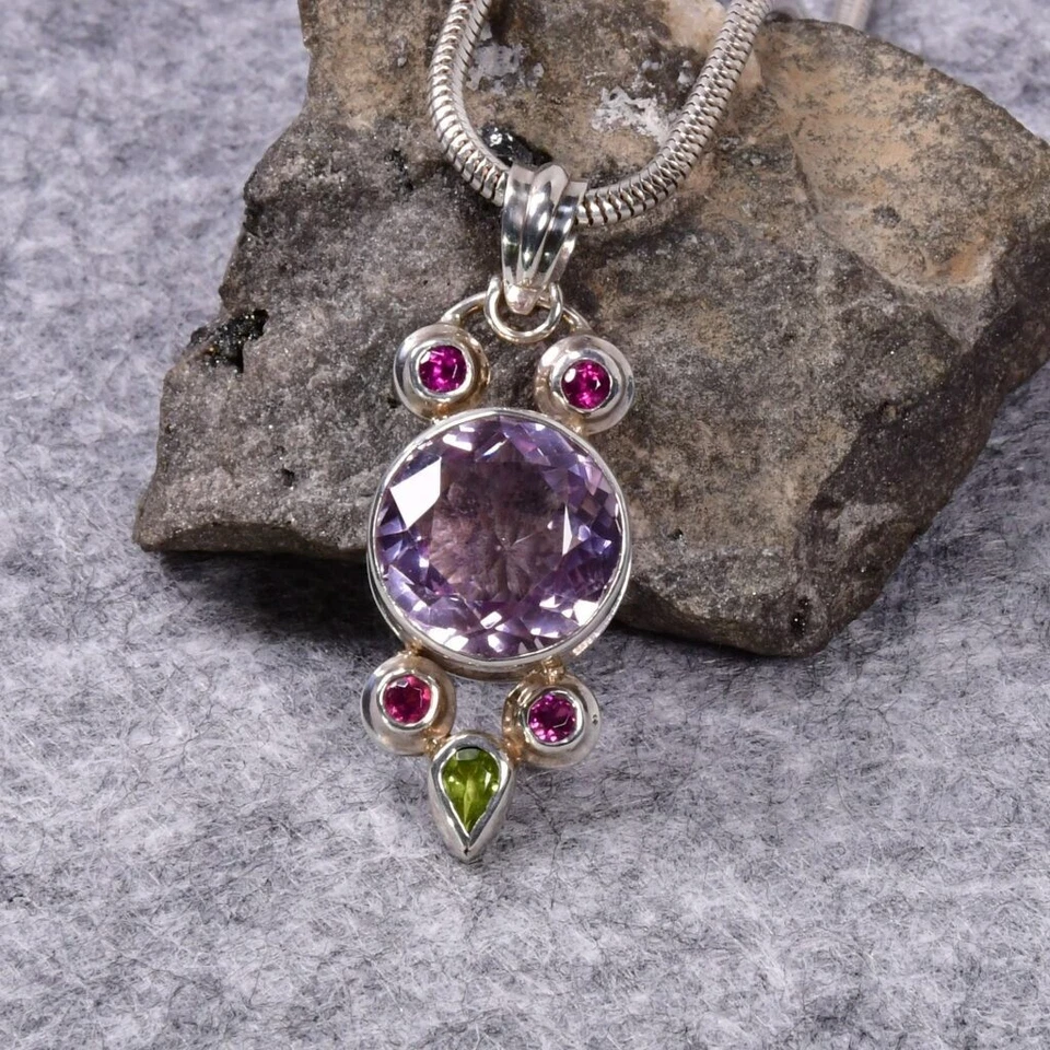 Amethyst Anhänger, 925er Silber, Edelsteinanhänger (11107), mit Peridot u. Grana - Bild 1 von 1