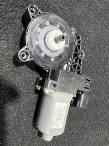 Ford Ranger PX 2011-2022 REAR LEFT LHR Electric Window Motor REG AB39-2627001 - Picture 1 of 3