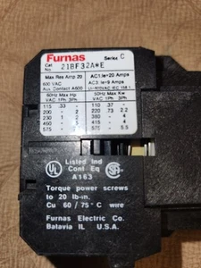 Contactor Furnas 21BF32A*E Serie C 600 Voltios, 20 Amperios - Imagen 1 de 6
