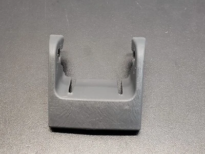 2003 - 2008 Honda Pilot Third Row Seat Mounting Bolt Cover OEM 82195-S3V-A00ZD Foto 1 de 4