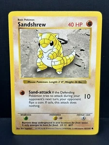 Sandshrew 62/102 Base Set Sin Sombras WOTC Magos Pokémon Juego de Cartas Coleccionables Común LP - Imagen 1 de 4