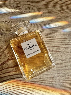 CHANEL номер 5 Eau de Parfum спрей, 3,4 унц (100 мл) - Изображение 1 из 4