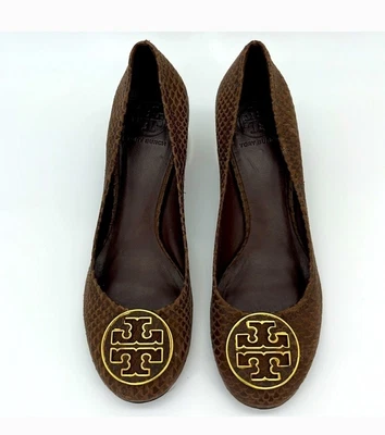 Nuevo Tory Burch Amy Marrón Gamuza Serpiente Tacón Bloque Bombas Dorado Hardwar Zapatos Talla 10 Foto 1 de 4