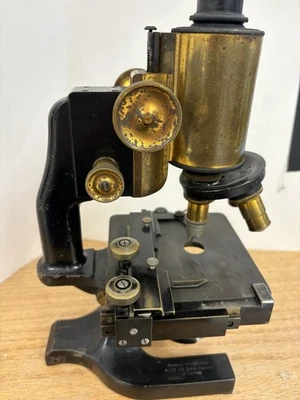 Spencer Microscope (1921) - Image 1 of 4