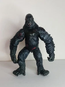King Kong Movie Figure 7" 2005 Playmates Universal Studios Battle Damage - Picture 1 of 14