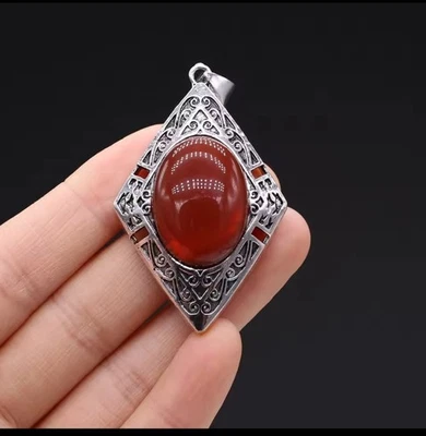 Collar colgante gema ágata roja plata tibetana Foto 1 de 4