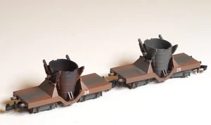 Marklin Z-scale Crude iron ladle cars with different car numbers and weathering - Picture 1 of 3