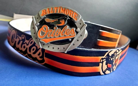 BALTIMORE ORIOLES Genuine Leather Belt & MLB Numbered Limited Edition Buckle Cover