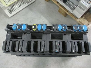 Motorola F5059A + F5072 12 Radio Charging Base Walkie Talkie PMR + 5x FNN6003A - Afbeelding 1 van 1