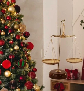 Classy Brass Decorative Scale Balance 7" Hand Made Home Decor Christmas Gifts - Picture 1 of 5