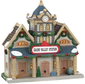 LEMAX CHRISTMAS VILLAGE HOUSE - GRAND VALLEY TRAIN STATION #05669 - LAST 1 LEFT - Picture 1 of 4