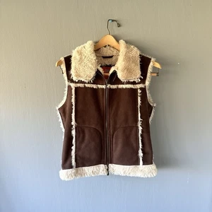 Gilet donna gloria sbiadito piccolo marrone scuro vintage Y2K shearling ecopelle scamosciata west - Foto 1 di 12