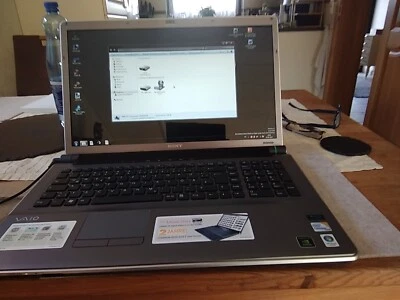 Laptop, Sony Vio incl. Ladegerät - Bild 1 von 4