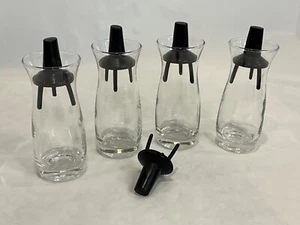 4 MCM Atomic Pyrex Salz & Pfefferstreuer, Klarglas mit extra schwarzem Deckel - Bild 1 von 7
