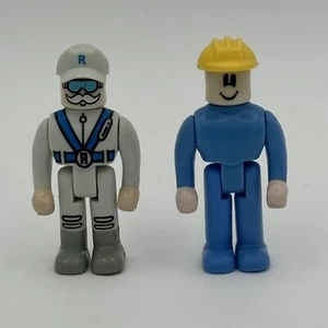Rokenbok Construction Worker Character Figures - Great Condition - Picture 1 of 2