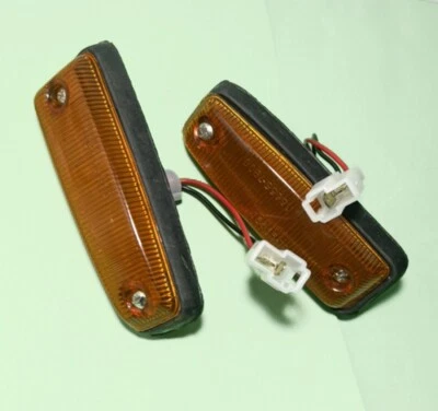 Side Marker Light Turn Signal Fits Toyota Corolla KE30 TE31 KE35 KE36 KE38 KE55 - Image 1 of 2