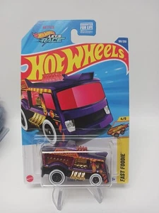 2025 Hot Wheels Treasure Hunt Chill Mill Fast Foodie 180/250 - Picture 1 of 4