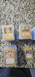 Knapp über 200 Base Set Pokemon Karten zu verkaufen.  Uncommons/Commons 10% Mp- 90%LP+ - Bild 1 von 5