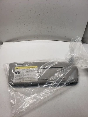 Parasol derecho pasajero iluminado para AUDI A3 1429394 06-13 Foto 1 de 3