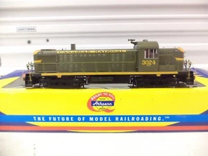 Athearn Ho 96774, Alco RS-3 locomotive, Canadian National 3024 - Picture 1 of 5