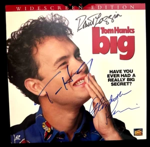 Die "große" Laserdisc signiert von Tom Hanks, Elizabeth Perkins & Robert Loggia - Bild 1 von 2