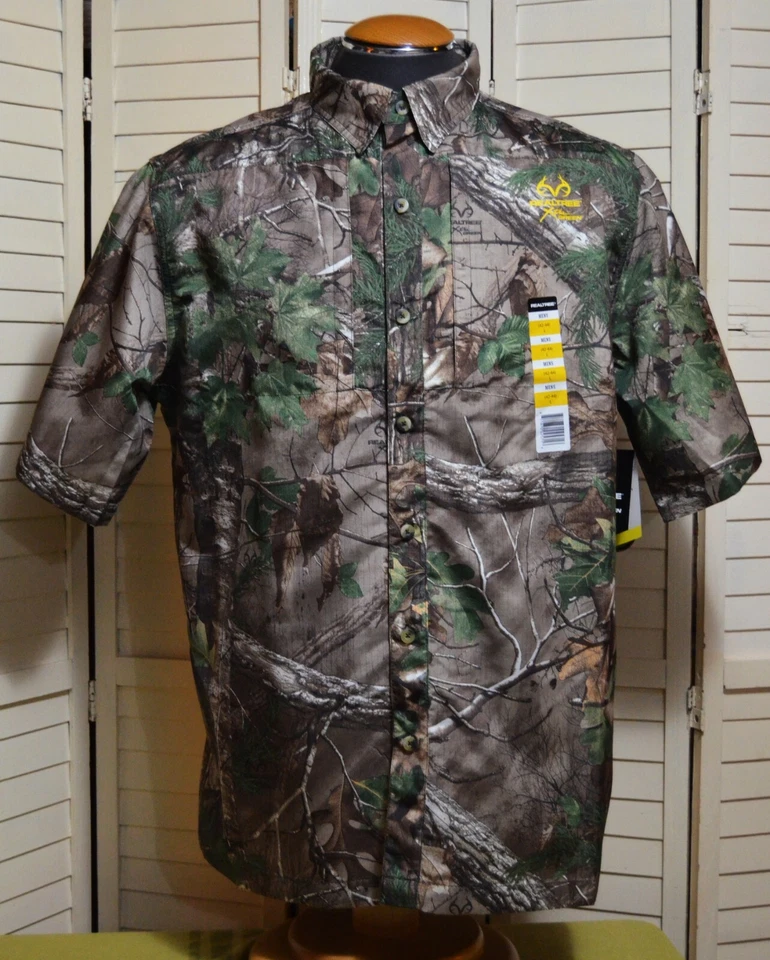 Real tree Camo Hunting Guide Shirt Mens Lg 42-44 Short Sleeve Button Front NEW - Image 1 of 4