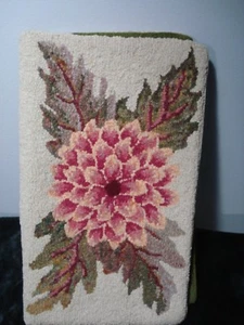 Vintage...Very Old Handmade...Textile Hooked Rug...Flowered Pattern...Book Cover - Picture 1 of 7