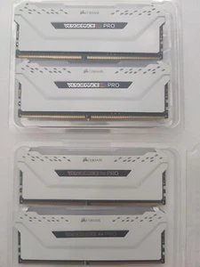 Corsair DIMM 32GB PC4-25600 DDR4-3200 Arbeitsspeicher Kit - Weiß... - Bild 1 von 1