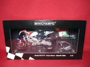 Casey Stoner Honda RC211V LCR Team MotoGP 2006 Minichamps 1/12 Scale Racing Bike - Picture 1 of 3