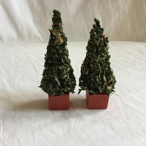 Paar Topiary Bäume Holzsockel Gold Glitzer & Beeren 3,75" Weihnachtsdorf - Bild 1 von 4