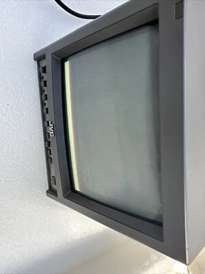 JVC TM-910SU 9-Inch CRT TV Power On “UNTESTED “ - Image 1 of 4