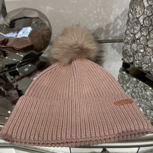 Barbour Beanie Hats for Women for sale 