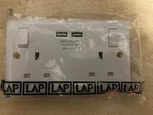 LAP Double 13A Switched Gloss White Socket with USB x2 3.1A - Picture 1 of 1