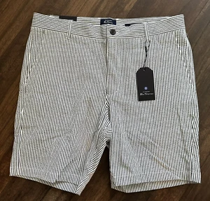 Ben Sherman NWT Men's 34 Seersucker Shorts White w/ Navy Blue Stripes 8" NWT $89 - Picture 1 of 14