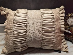 J Queen Throw Pillow Pleated Beige 18 x 14 Rectangle - Picture 1 of 6