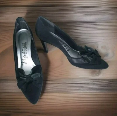 VTG Night Life Life Stride Womens Black Satin Bow Pump High Heel Shoes Sz 7 N  - Image 1 of 4