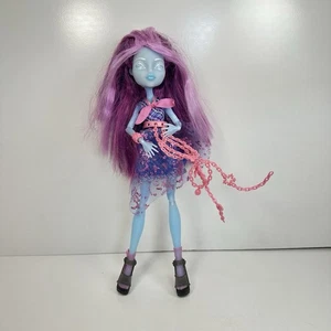 Monster High Puppe Haunted Student Spirits Kiyomi Haunterley Top Selten - Bild 1 von 11