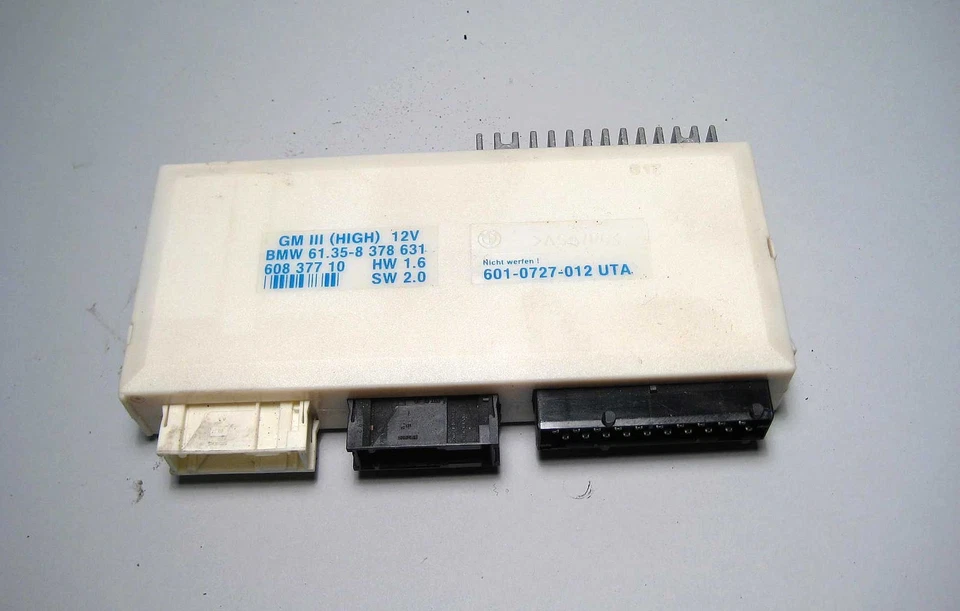 Módulo de carrocería básico alto BMW E39 E38 GM III 1996-2003 OEM USADO 525i 530i 540i 740i Foto 1 de 3