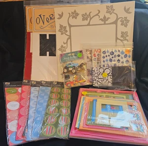 Scrapbook items Bundle- See description... (806) - Imagen 1 de 8