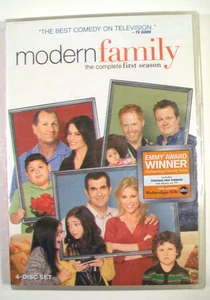New Modern Family Complete Season 1 DVD - Imagen 1 de 2